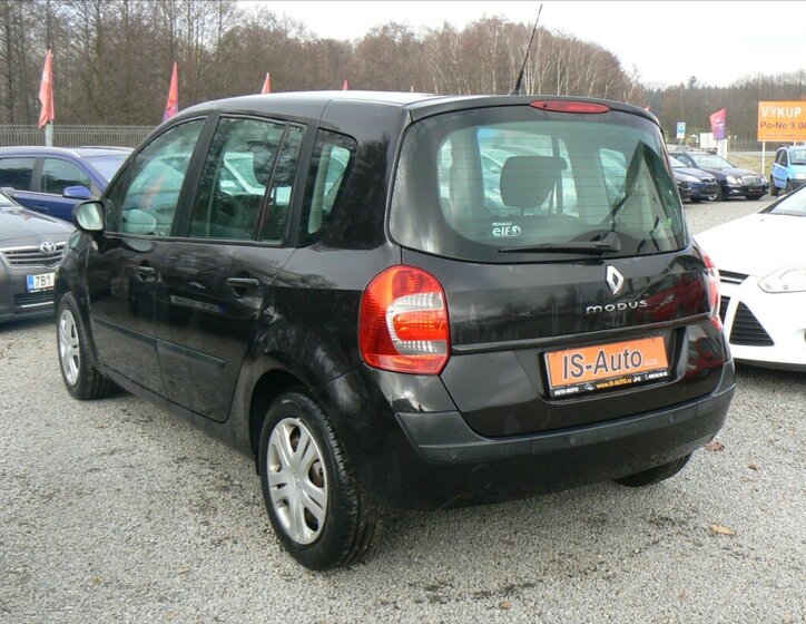Renault Modus Kombi 1,1 l 55 kw