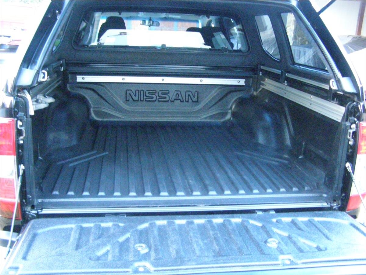 Nissan Navara Pick-up 2,3 l 140 kw