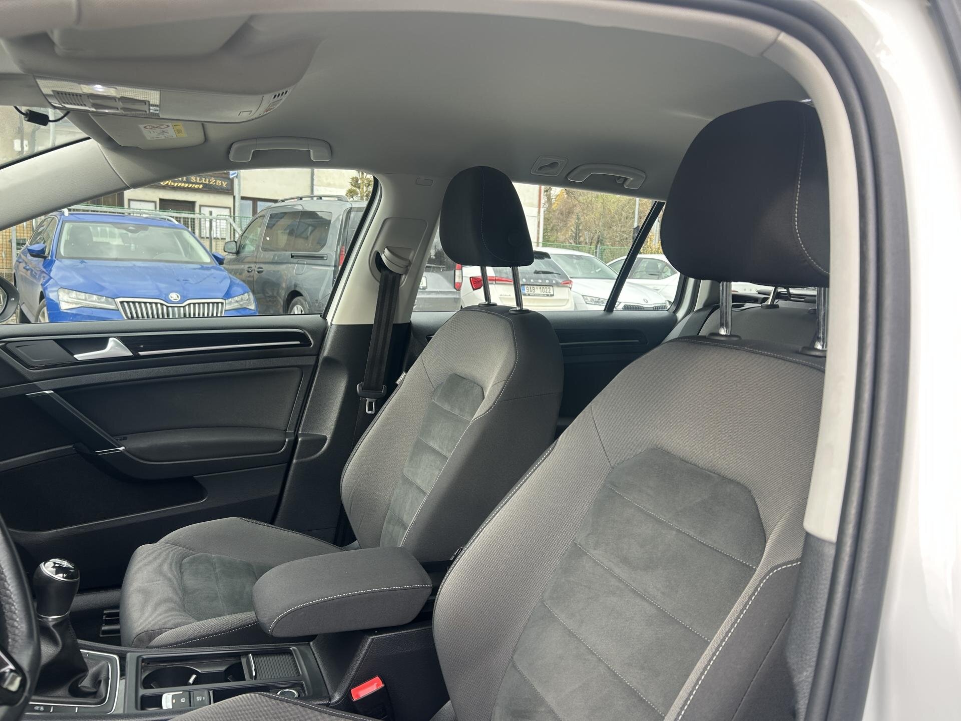 Volkswagen Golf Kombi 2,0 l 110 kw