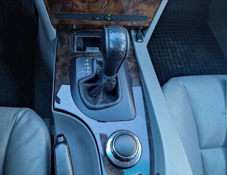 BMW Řada 5 Sedan / Limuzína 3,0 l 170 kw