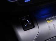 Toyota Avensis Kombi 2,0 l 105 kw