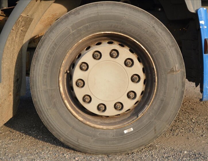 Renault Ostatní Valník 10,8 l 332 kw