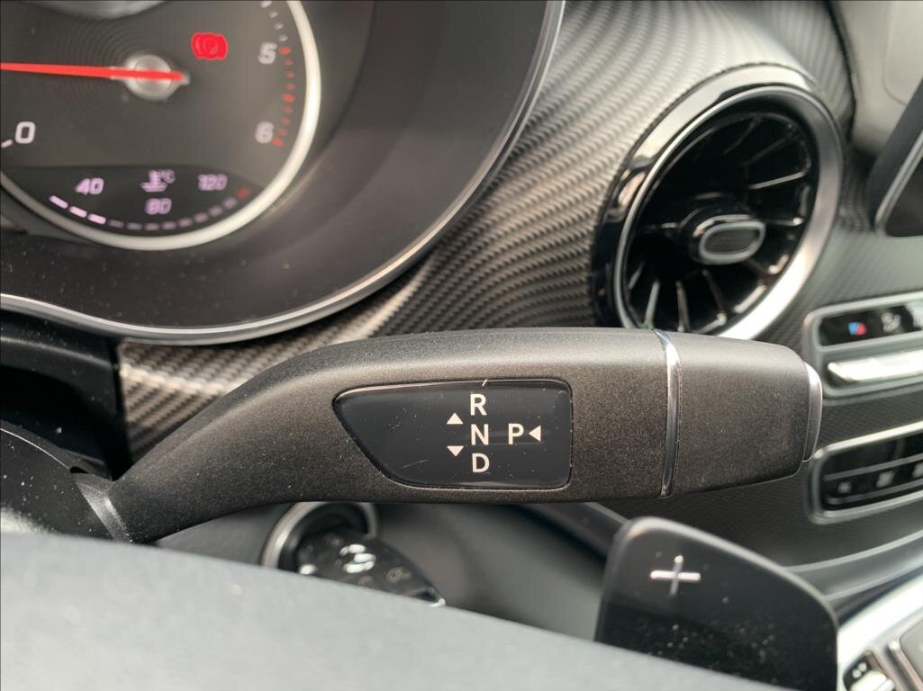 Mercedes-Benz Ostatní Ostatní 2,0 l 174 kw