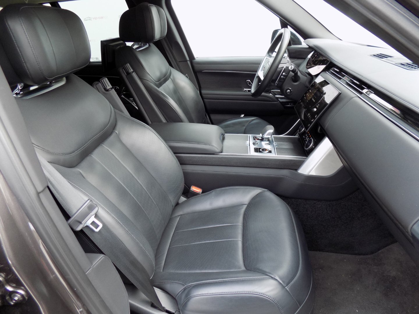 Land Rover Range Rover SUV 4,4 l 390 kw