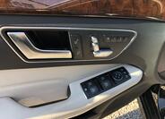 Mercedes-Benz Třídy E 8