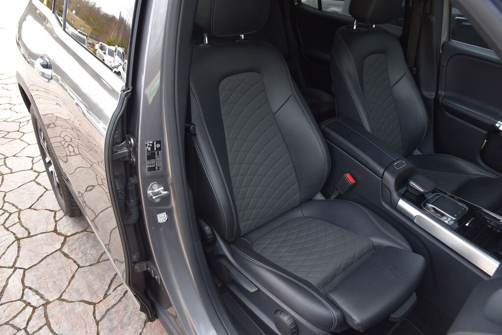 Mercedes-Benz GLB SUV / Terénní 2,0 l 110 kw