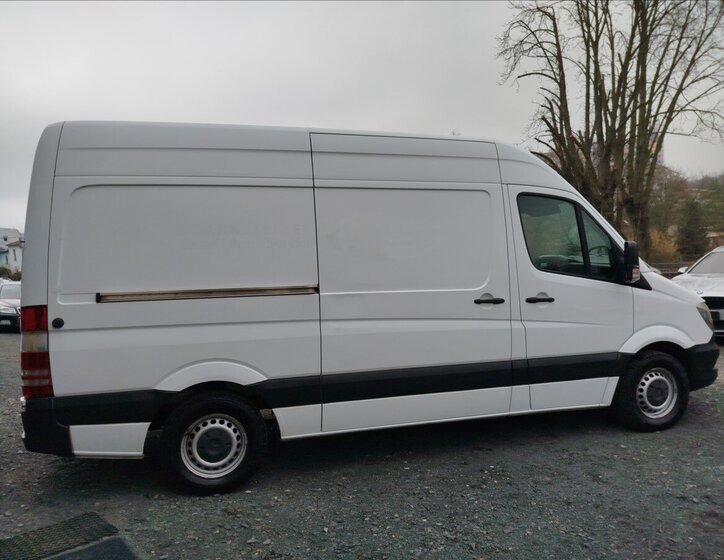 Mercedes-Benz Sprinter Skříň 2,1 l 95 kw