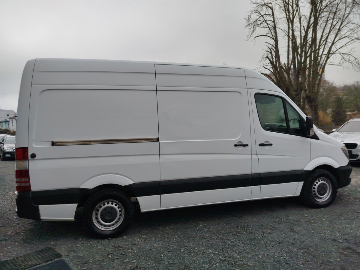 Mercedes-Benz Sprinter Skříň 2,1 l 95 kw