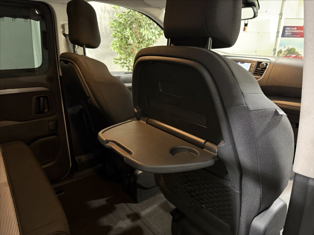 Citroën SpaceTourer Kombi 2,0 l 130 kw