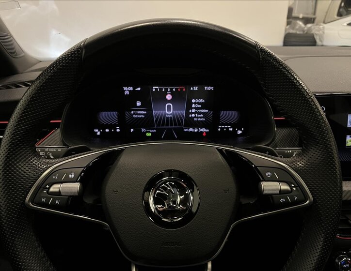 Škoda Kamiq SUV 999,0 85 kw