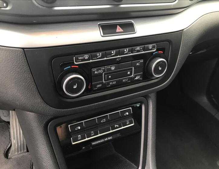 Volkswagen Sharan 14