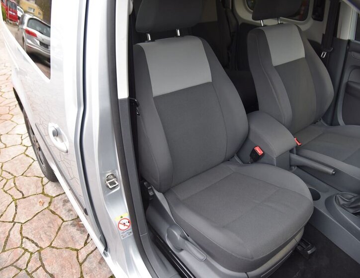 Volkswagen Caddy 19