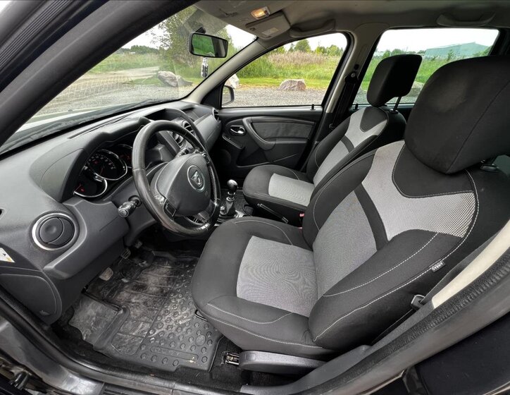 Dacia Duster SUV 1,5 l 80 kw