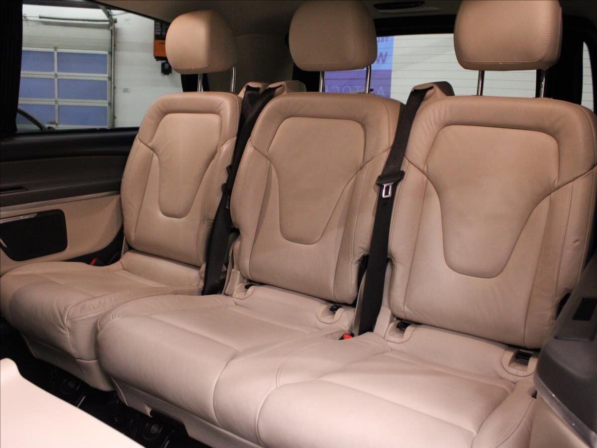 Mercedes-Benz Třídy V Kombi 2,1 l 140 kw