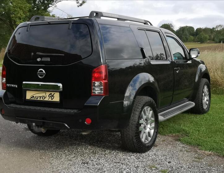 Nissan Pathfinder 43