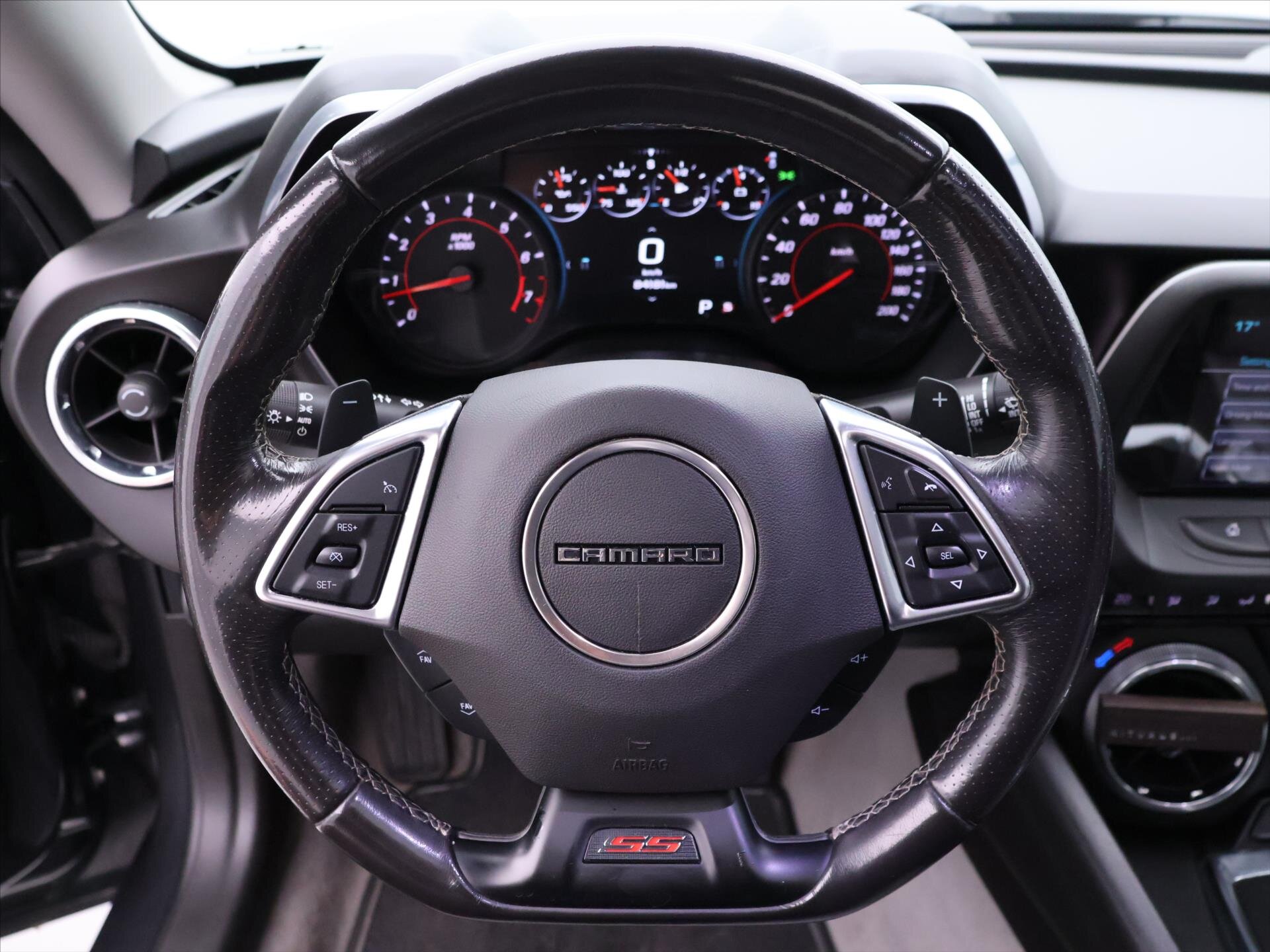 Chevrolet Camaro Kupé 6,2 l 333 kw