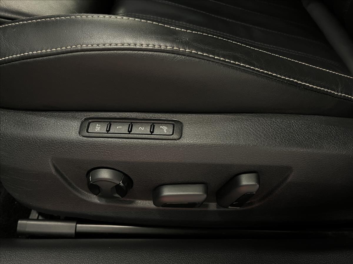 Škoda Superb Kombi 2,0 l 140 kw