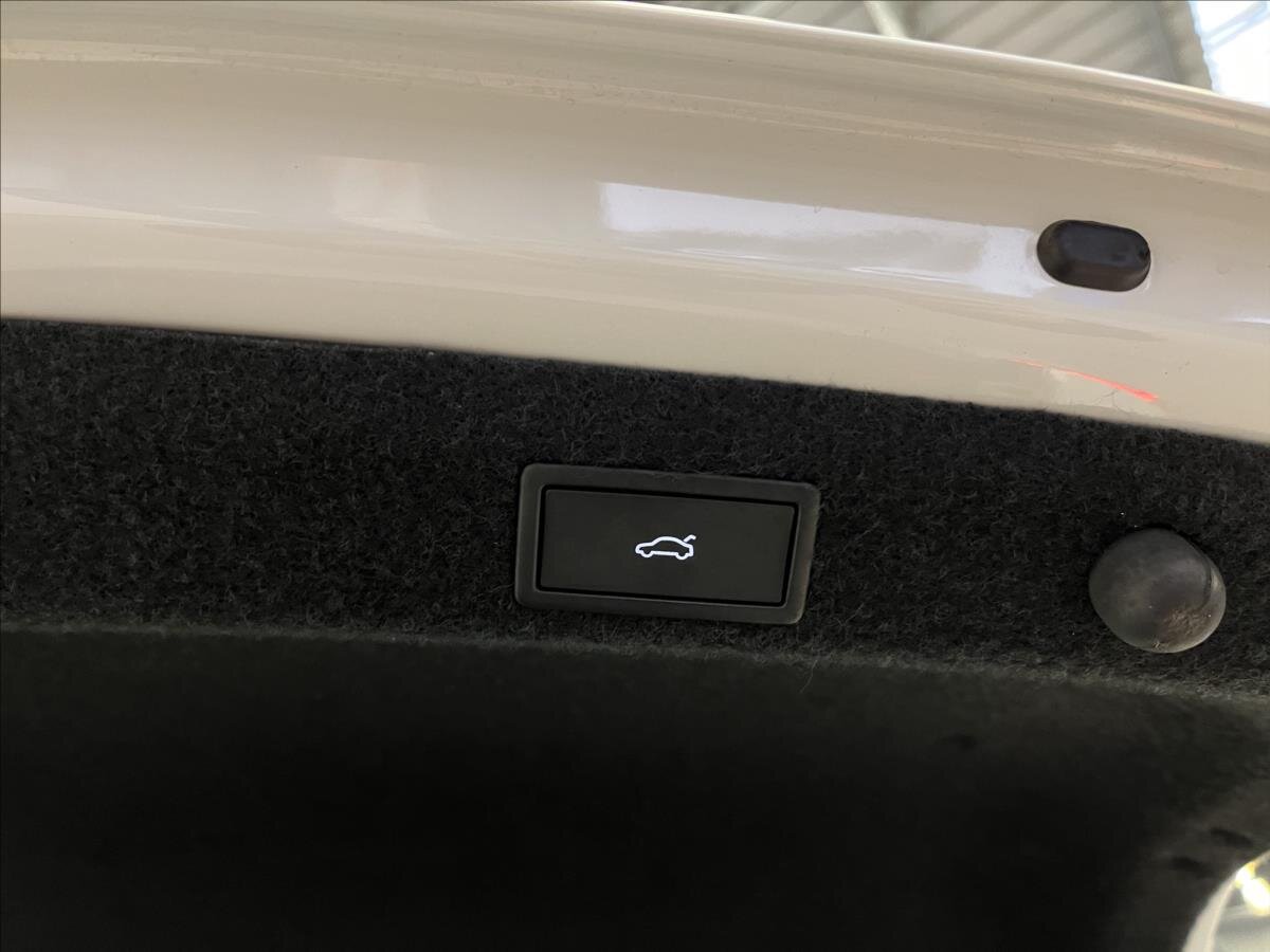 Škoda Octavia Liftback 1,5 l 110 kw