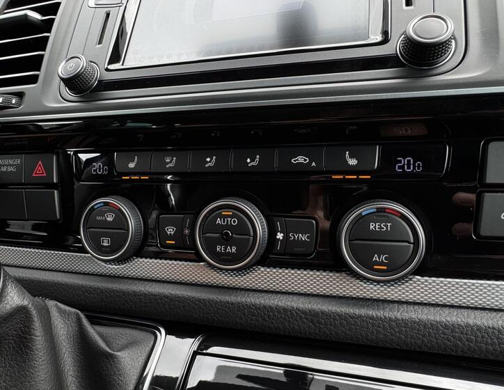 Volkswagen Multivan 34