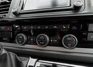 Volkswagen Multivan 34