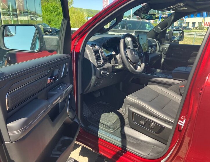 Dodge RAM Pick-up 3,0 l 403 kw