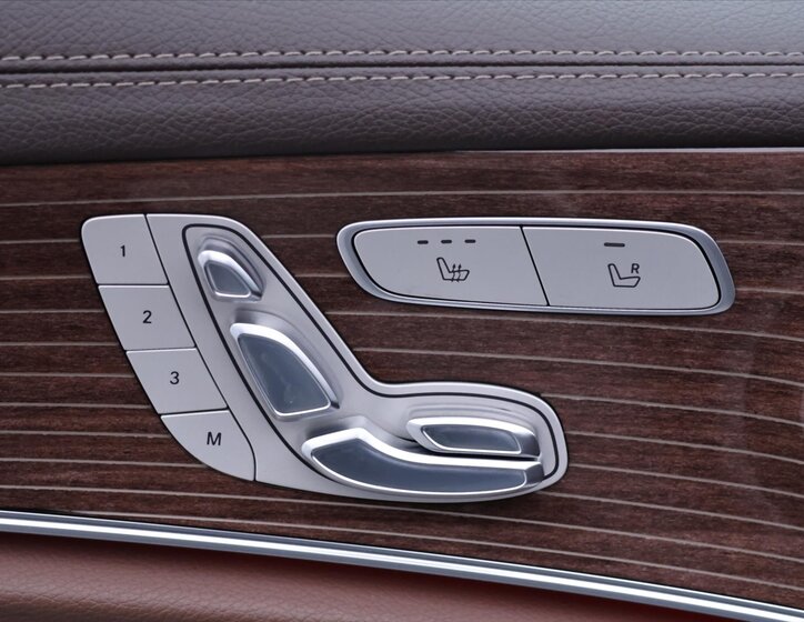 Mercedes-Benz Třídy E Sedan 2,0 l 135 kw