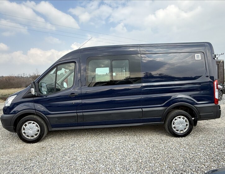 Ford Transit 8