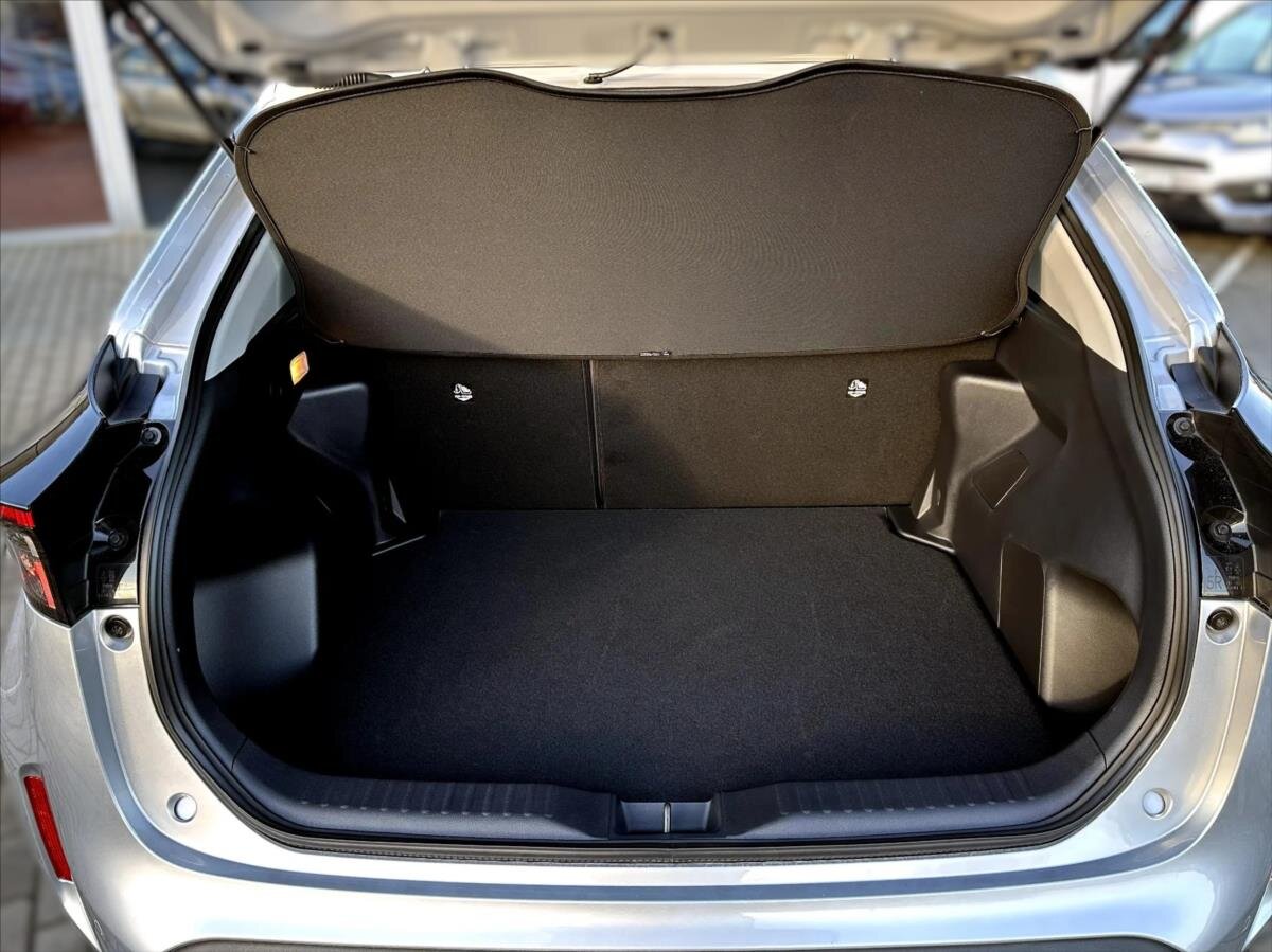 Toyota Yaris Cross SUV 1,5 l 85 kw