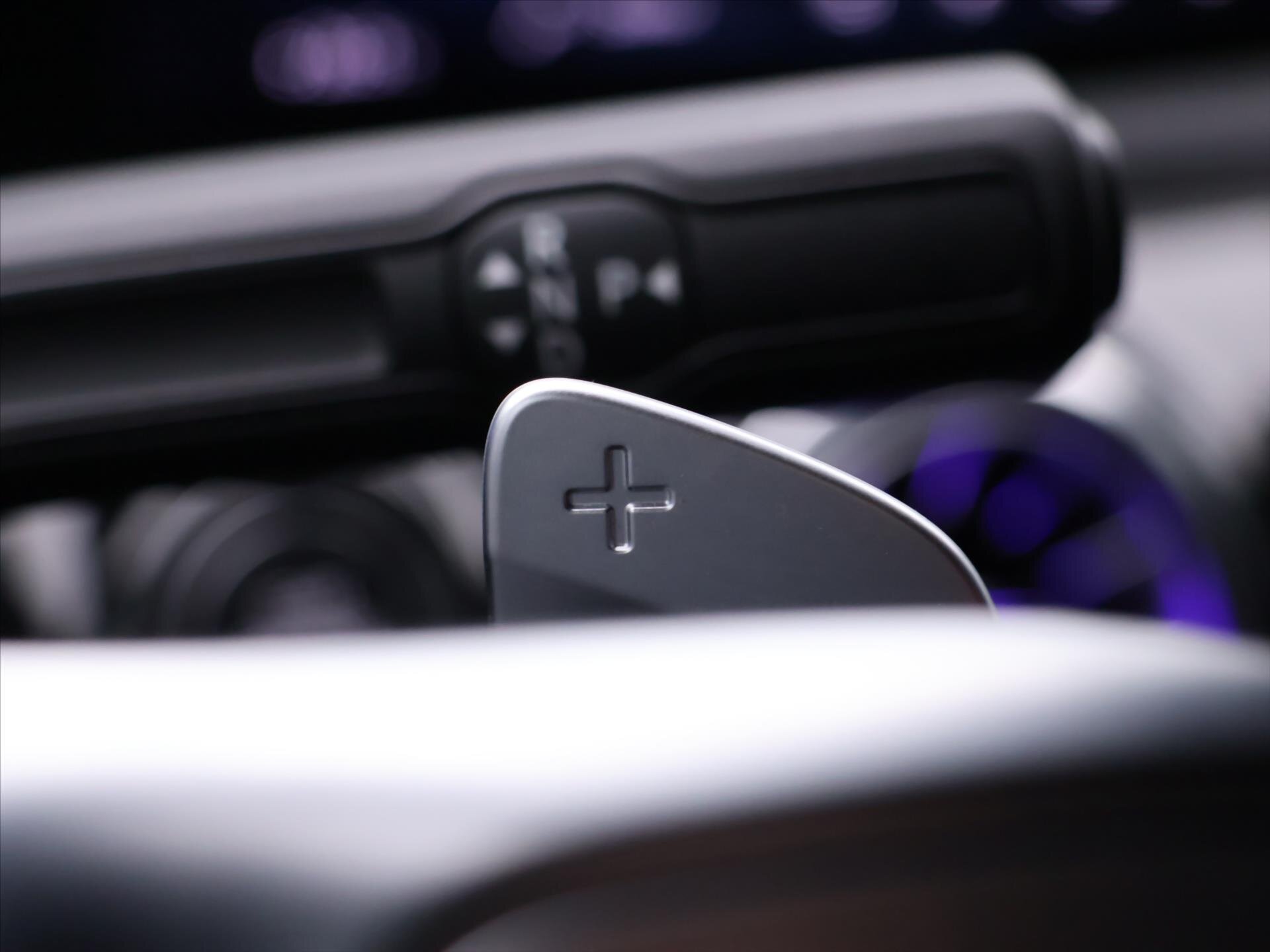 Mercedes-Benz Třídy A Sedan / Limuzína 1,3 l 118 kw