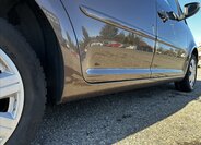 Volkswagen Touran MPV 1,2 l 77 kw