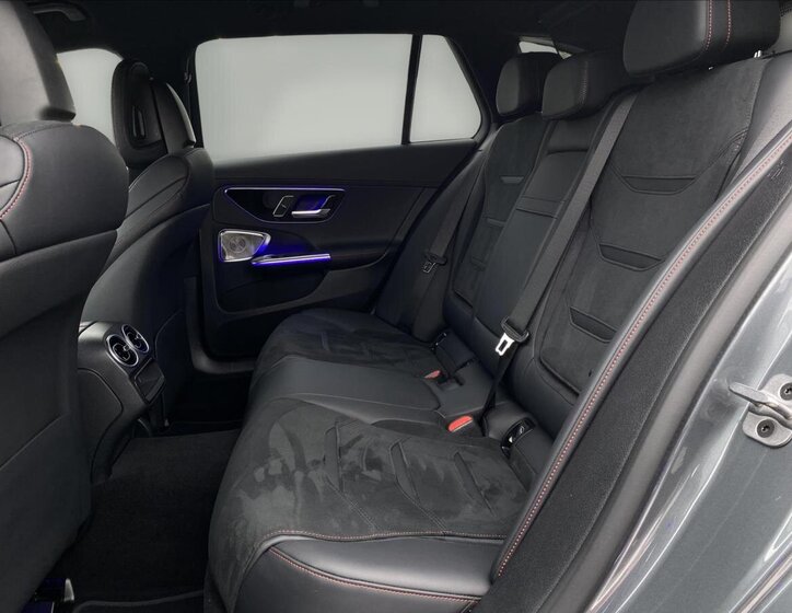 Mercedes-Benz Třídy C Kombi 2,0 l 300 kw