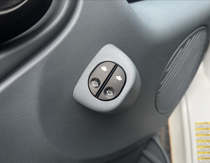 Ford Transit Skříň 2,2 l 114 kw