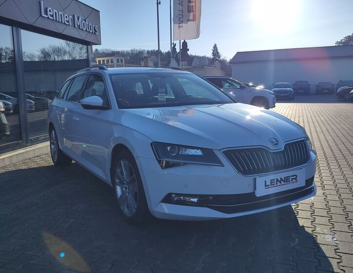 Škoda Superb Kombi 2,0 l 110 kw