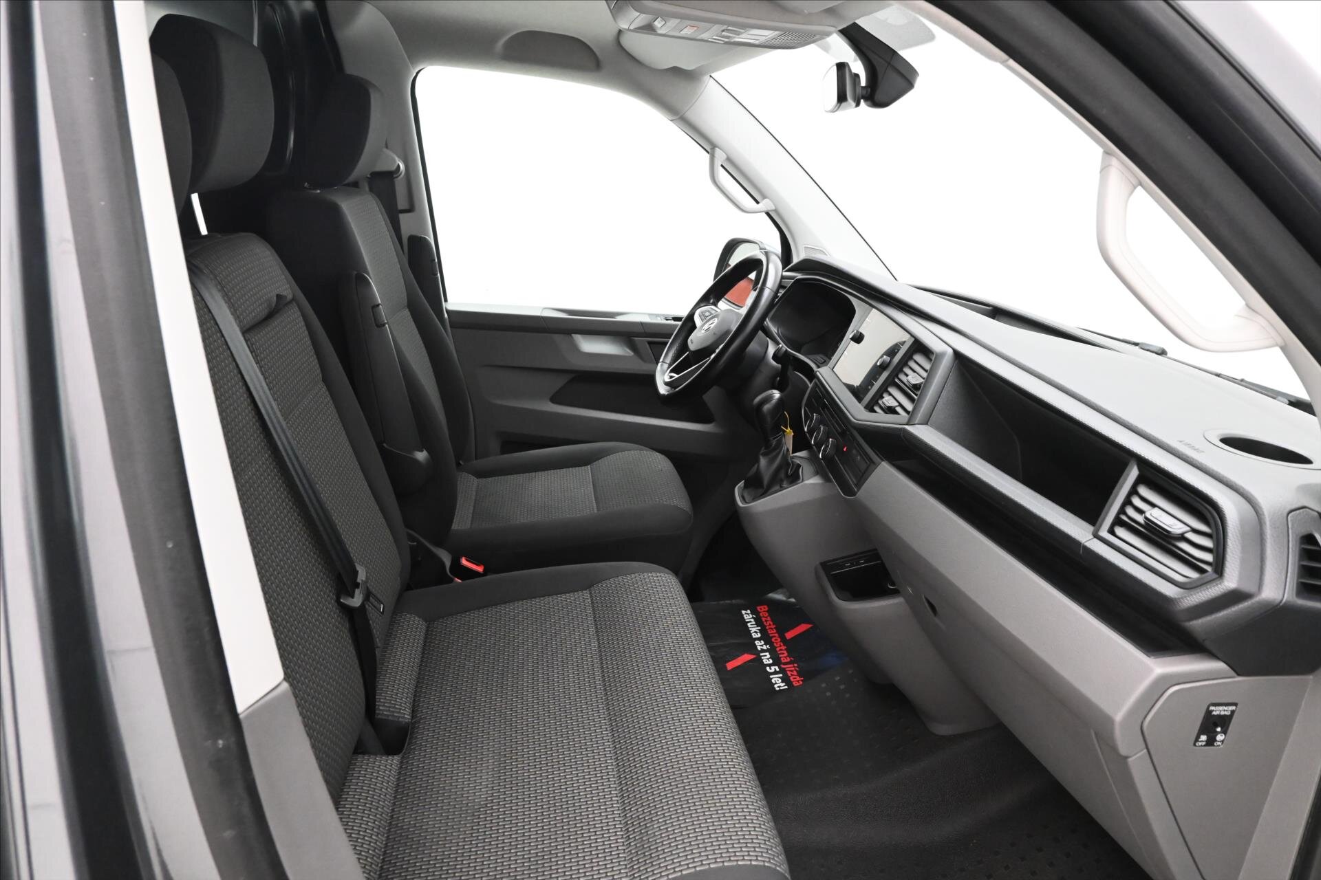 Volkswagen Transporter Skříň 2,0 l 110 kw