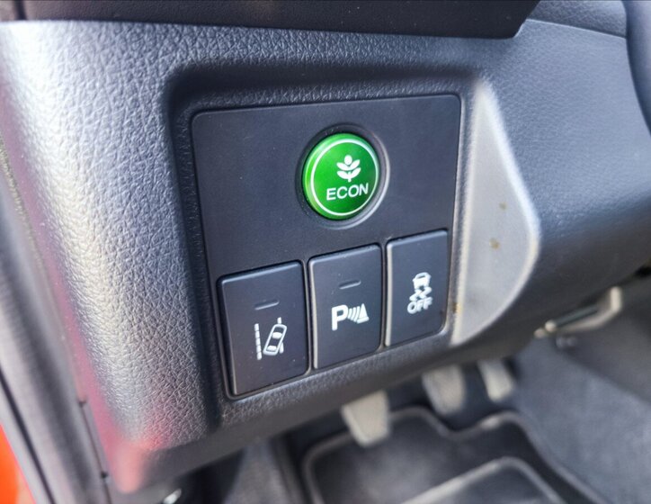 Honda HR-V SUV / Terénní 1,5 l 96 kw