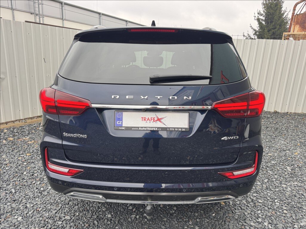 SsangYong Rexton SUV 2,2 l 148 kw