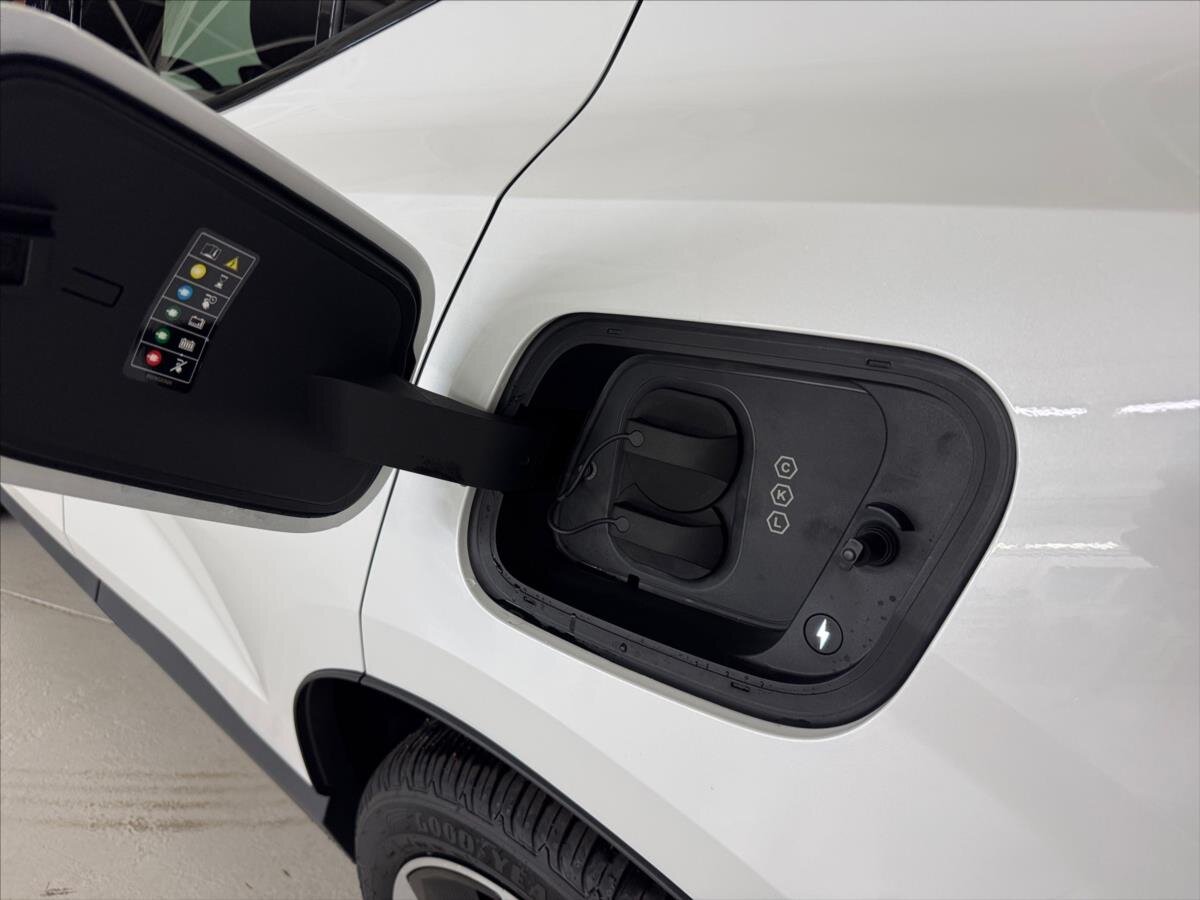 Volvo EX30 SUV 0,0 315 kw