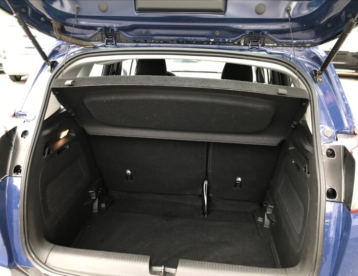 Opel Crossland X Kombi 1,2 l 81 kw