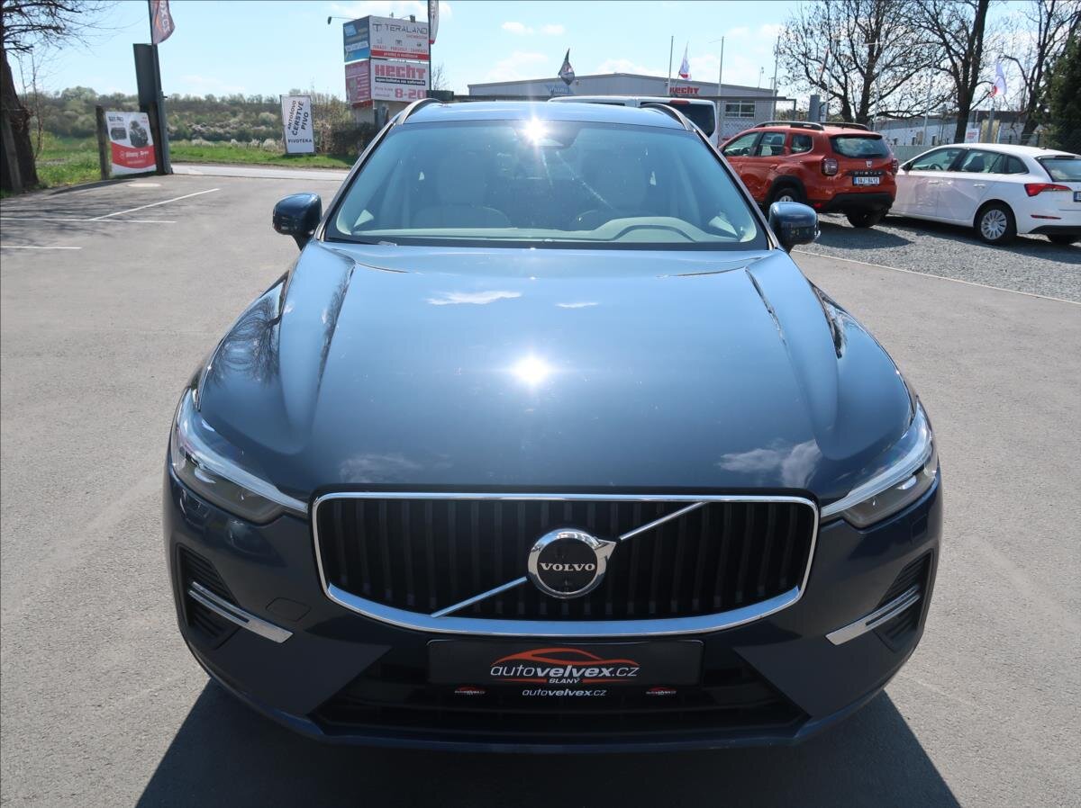 Volvo XC60 SUV / Terénní 2,0 l 145 kw