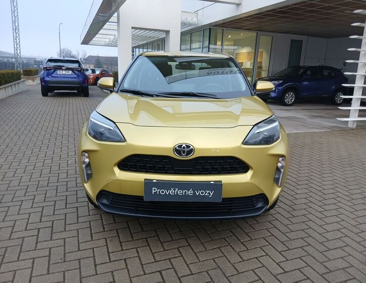 Toyota Yaris Cross 9