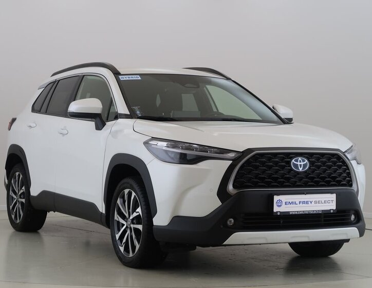 Toyota Corolla Cross Hatchback 2,0 l 112 kw