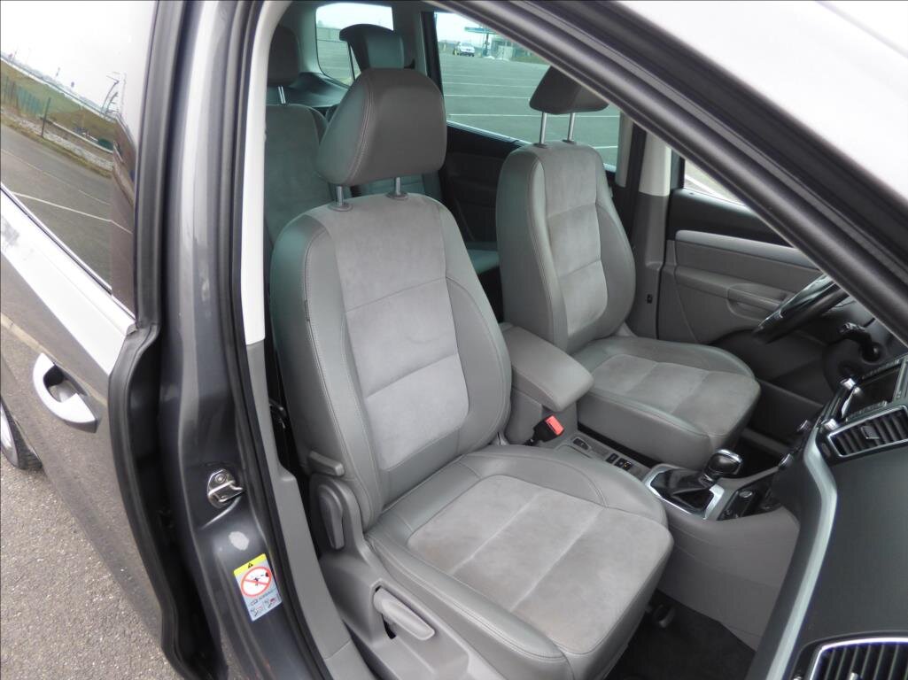 Volkswagen Sharan Kombi 2,0 l 125 kw