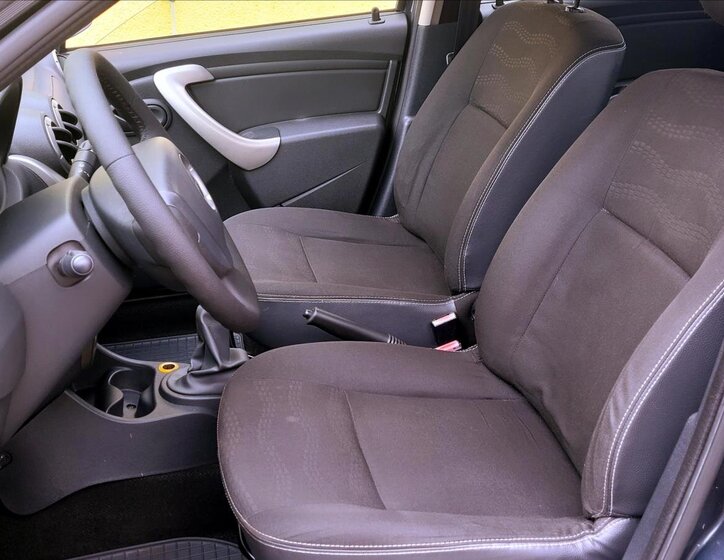 Dacia Sandero Hatchback 1,6 l 62 kw