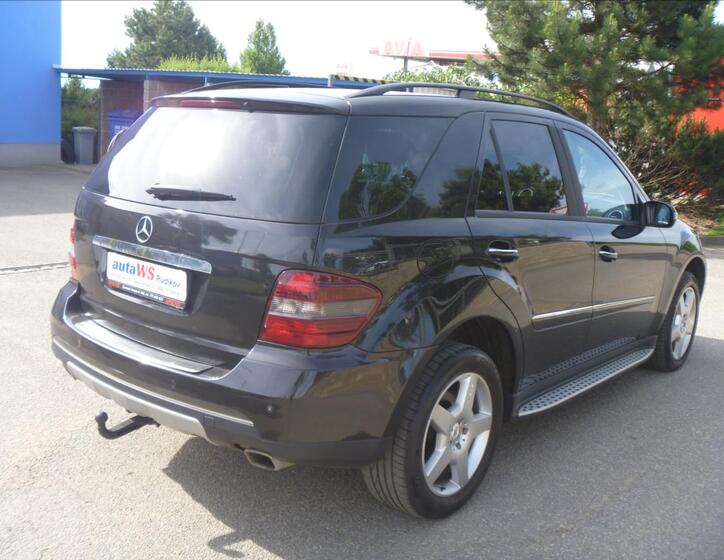 Mercedes-Benz Třídy M 6