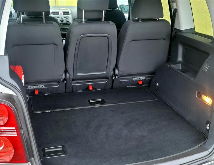 Volkswagen Touran 15