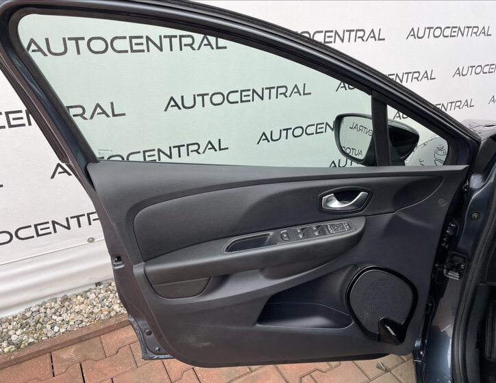 Renault Clio Hatchback 1,2 l 87 kw