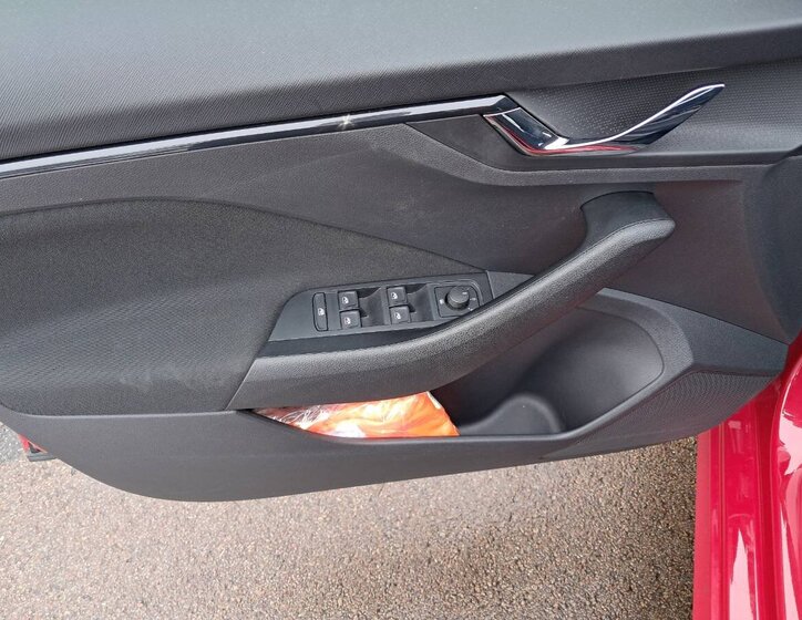 Škoda Kamiq Hatchback 999,0 85 kw