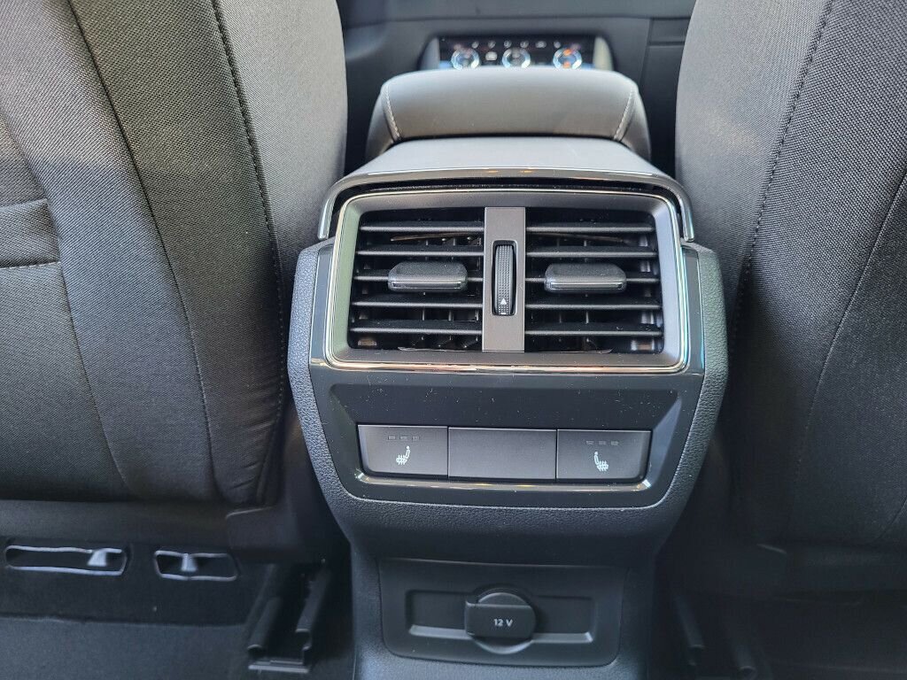 Škoda Karoq SUV / Terénní 1,5 l 110 kw