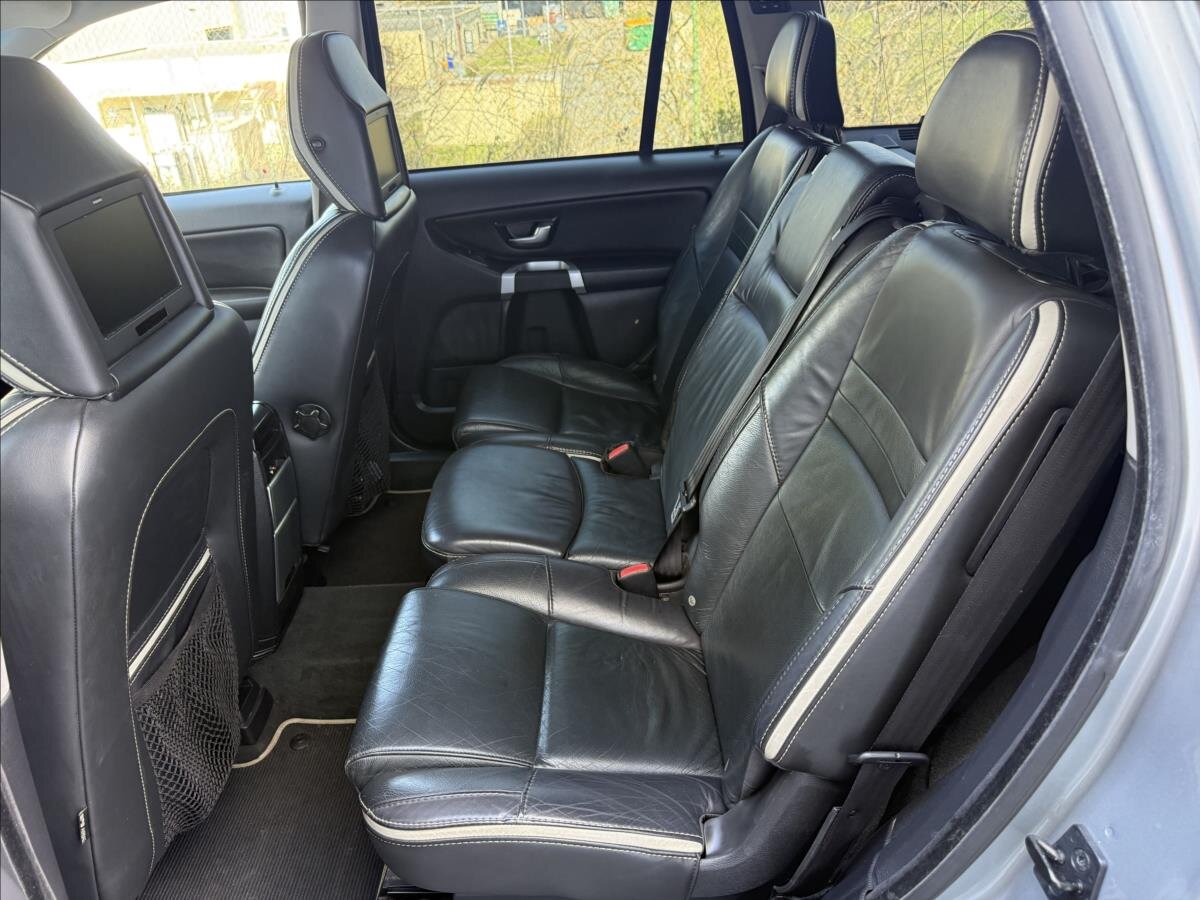 Volvo XC90 Kombi 2,4 l 147 kw