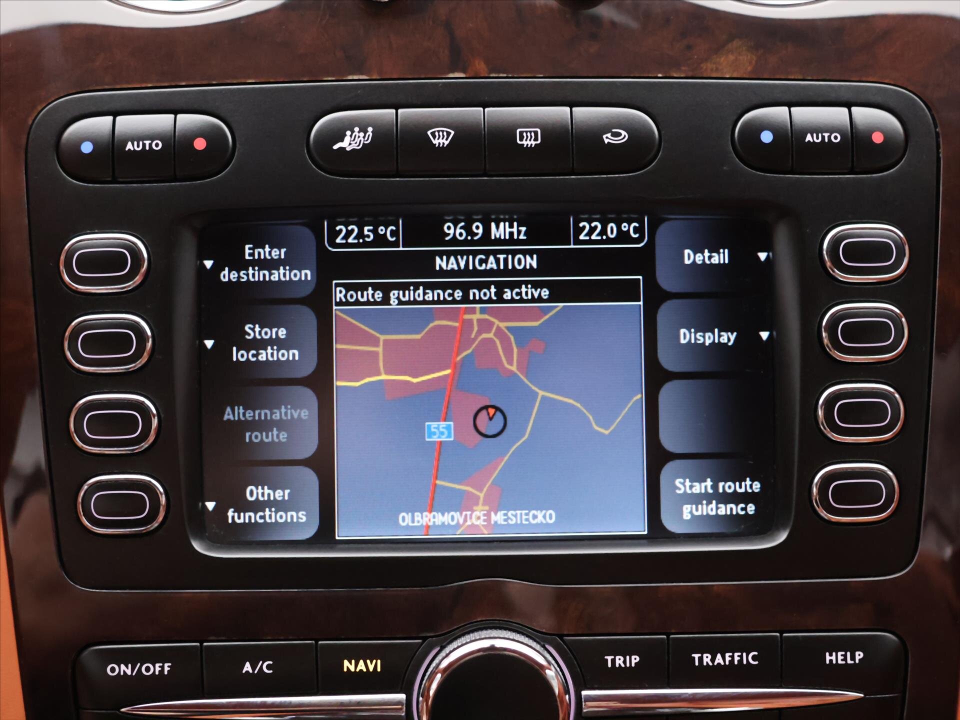 Bentley Continental GT Kupé 6,0 l 412 kw